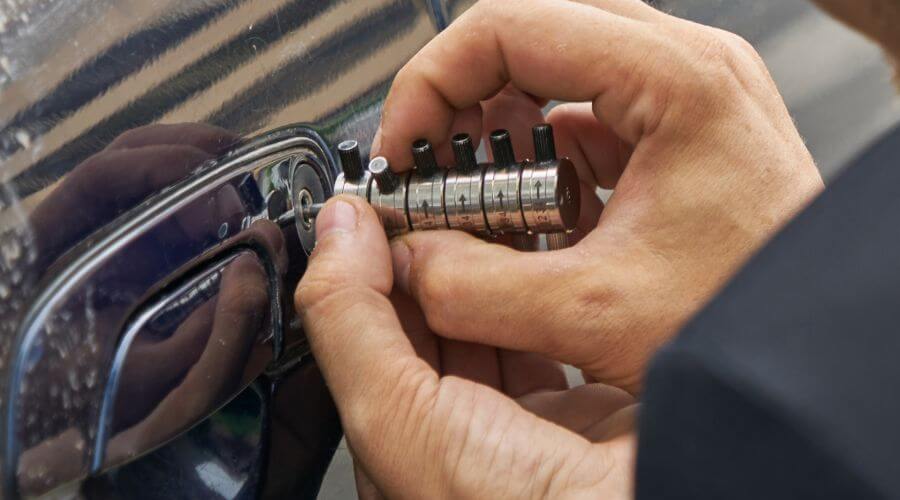 Professional New roof installation in Mentone, TX